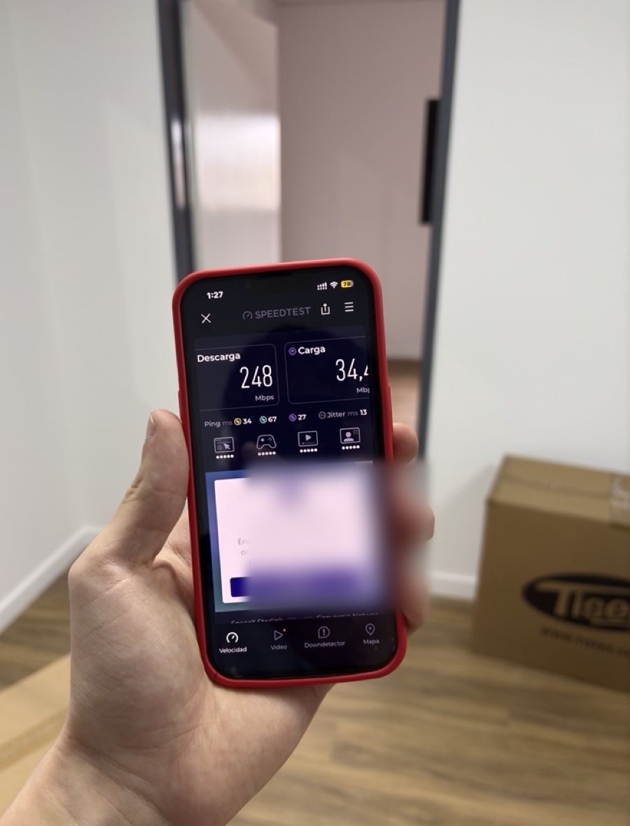Prueba de velocidad de 248 Mbps en la oficina de la fábrica